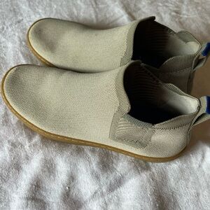 Rothy's Tan and Blue Chelsea Ankle Booties with Elastic Panels. Pull tab. Size 9